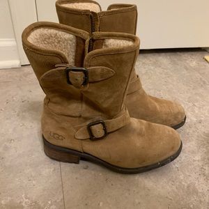 Tan UGG boots lightly worn.
